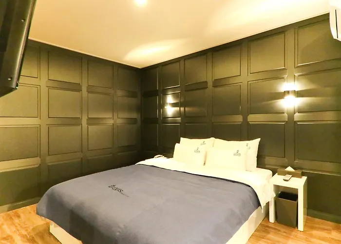 Hotel Louis 3*