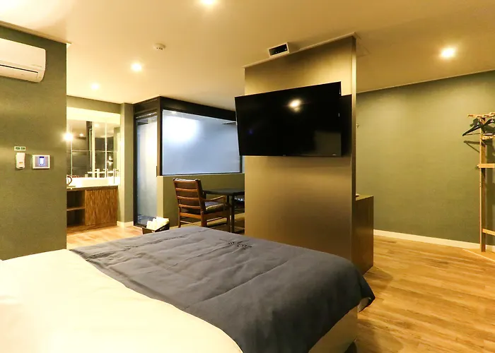 Louis Hotel Busan