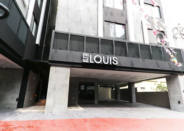 Louis Hotel 3*