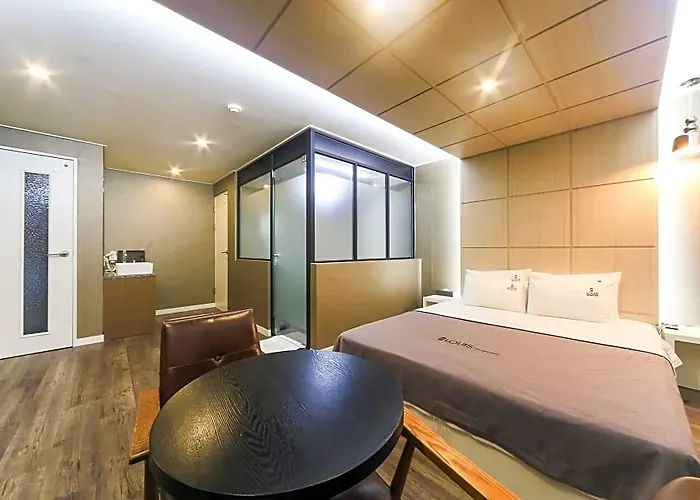 Louis Hotel Busan