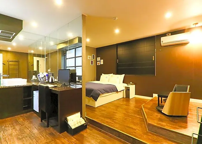 Hotel Louis Busan